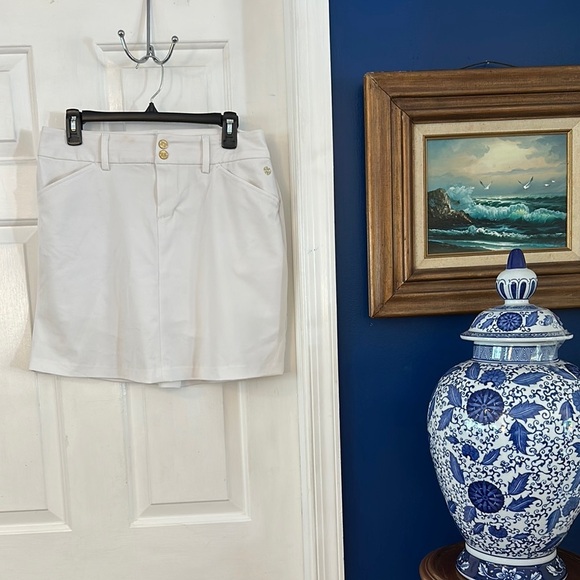 Women’s Lilly Pulitzer Luxletic White Polyester Spandex Athletic Skort Size 8 - Picture 1 of 7